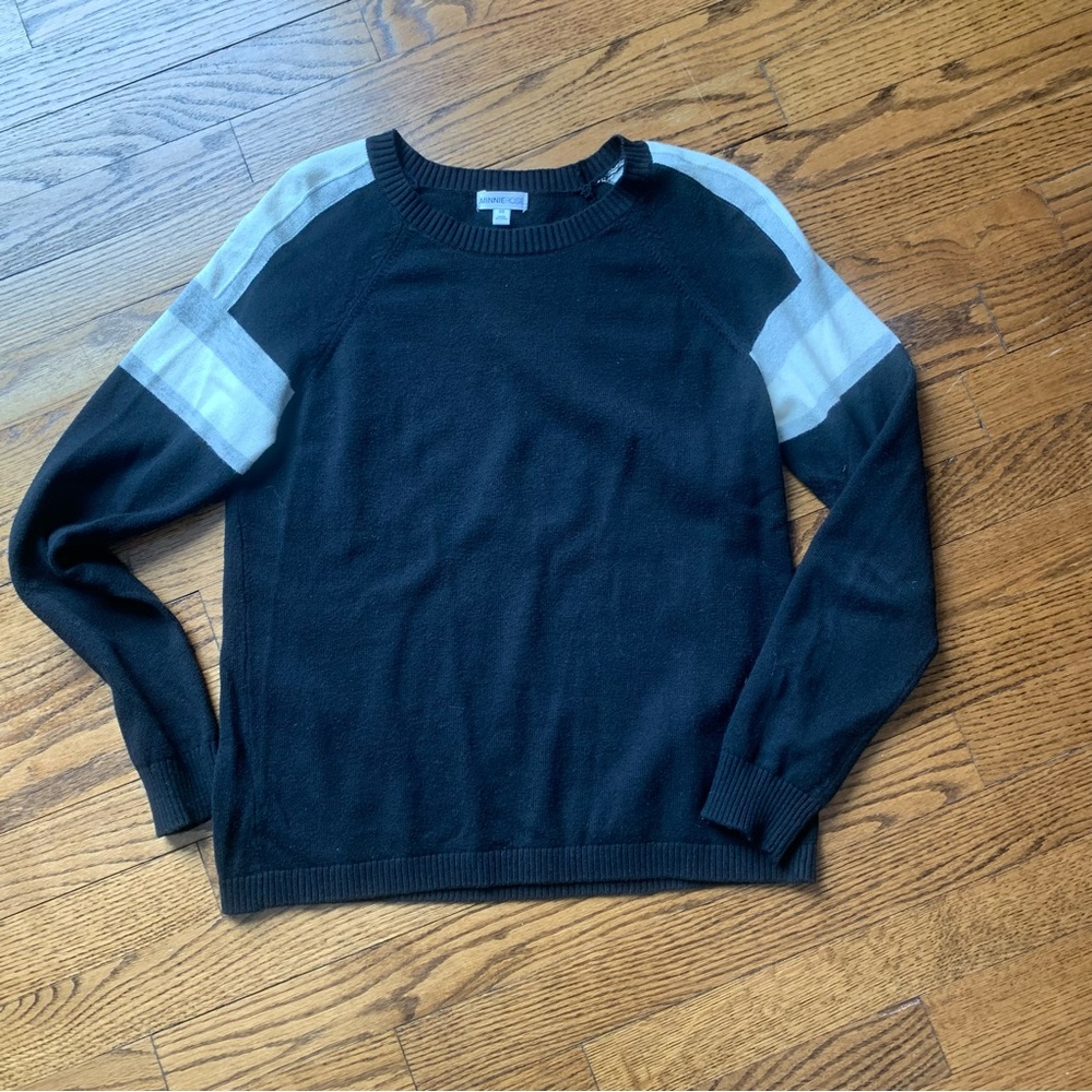 Minnie Rose silk blend black throwback crewneck sweater size XS - Picture 2 of 3